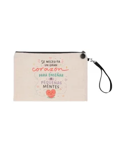 Neceser Se Necesita Un Gran Corazón